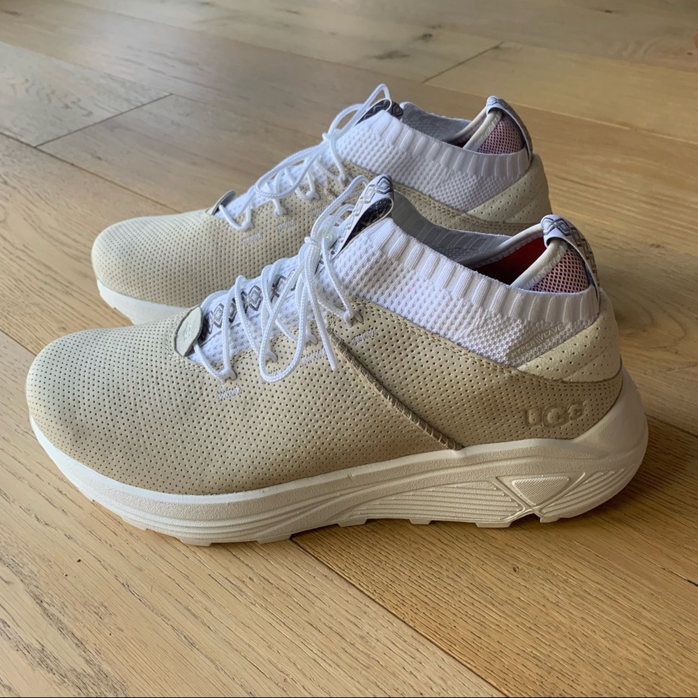 *NWOT* UGG Miwo Sport High HyperWeave Trainer